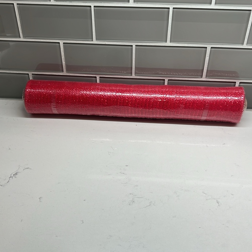 Hobby Lobby Polypro Mesh Ribbon Weatherproof Red - Picture 6 of 7